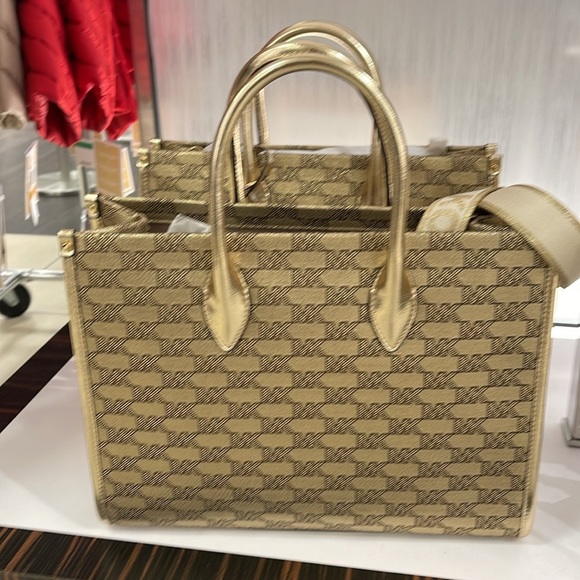 Michael Kors Medium Mirella EW Tote Bag Crossbody Shoulder Handbag NWT - Picture 4 of 16